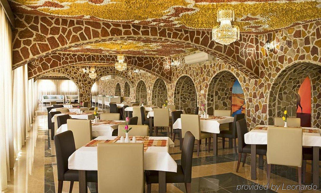 Mahadha Hotel Wādiyayn Buitenkant foto